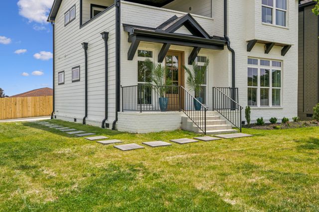 257B Riverside Dr, Nashville, TN 37206