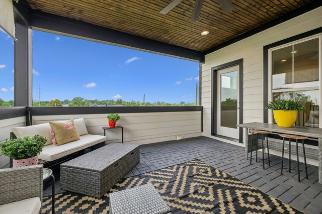 257B Riverside Dr, Nashville, TN 37206