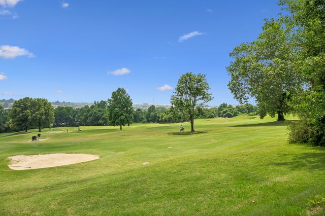 257B Riverside Dr, Nashville, TN 37206