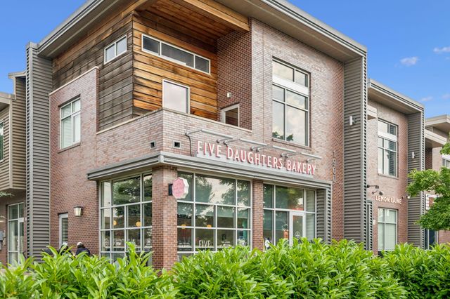 257B Riverside Dr, Nashville, TN 37206