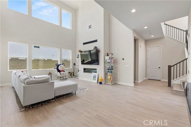 120 Holliston, Lake Forest (el Toro), CA 92630