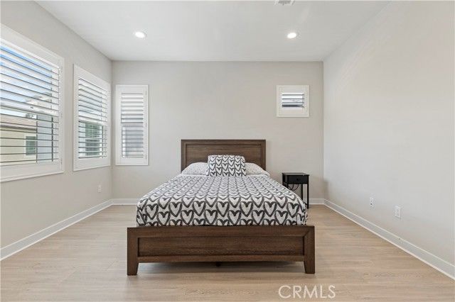 120 Holliston, Lake Forest (el Toro), CA 92630