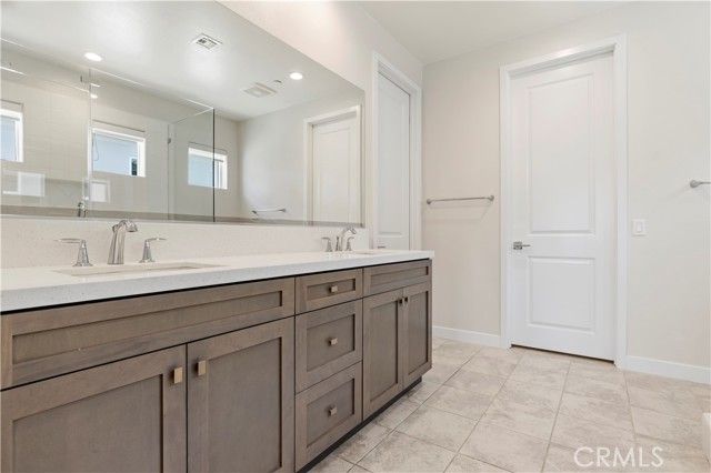 120 Holliston, Lake Forest (el Toro), CA 92630