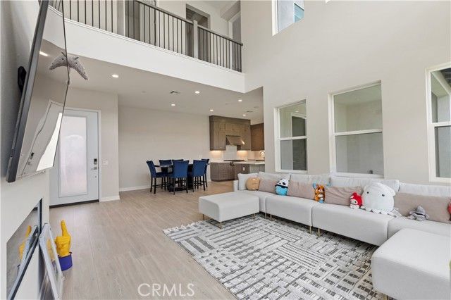 120 Holliston, Lake Forest (el Toro), CA 92630