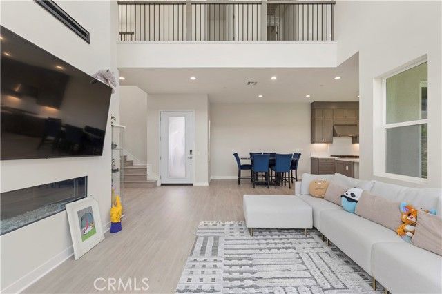 120 Holliston, Lake Forest (el Toro), CA 92630