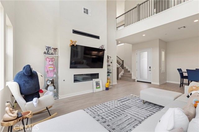 120 Holliston, Lake Forest (el Toro), CA 92630