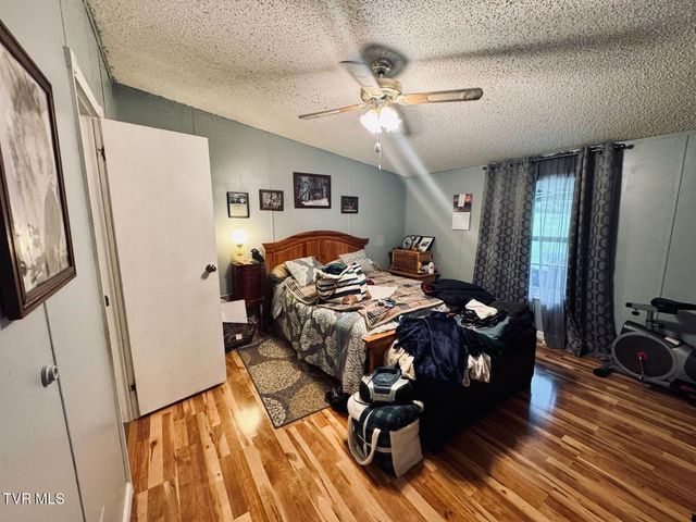 31111 Rich Valley Road, Meadowview, VA 24361