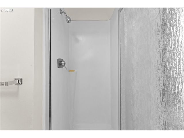 209 Nw ALDER St, Dundee, OR 97115