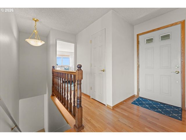 209 Nw ALDER St, Dundee, OR 97115