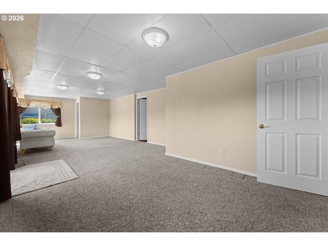 209 Nw ALDER St, Dundee, OR 97115