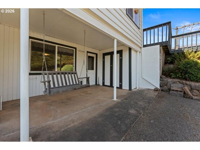 209 Nw ALDER St, Dundee, OR 97115
