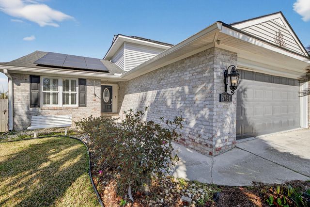 5721 Saint Angela Drive, North Charleston, SC 29418