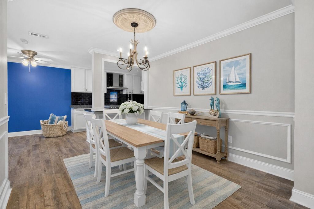 Image 12 of property listing at 5721 Saint Angela Drive, North Charleston, SC 29418