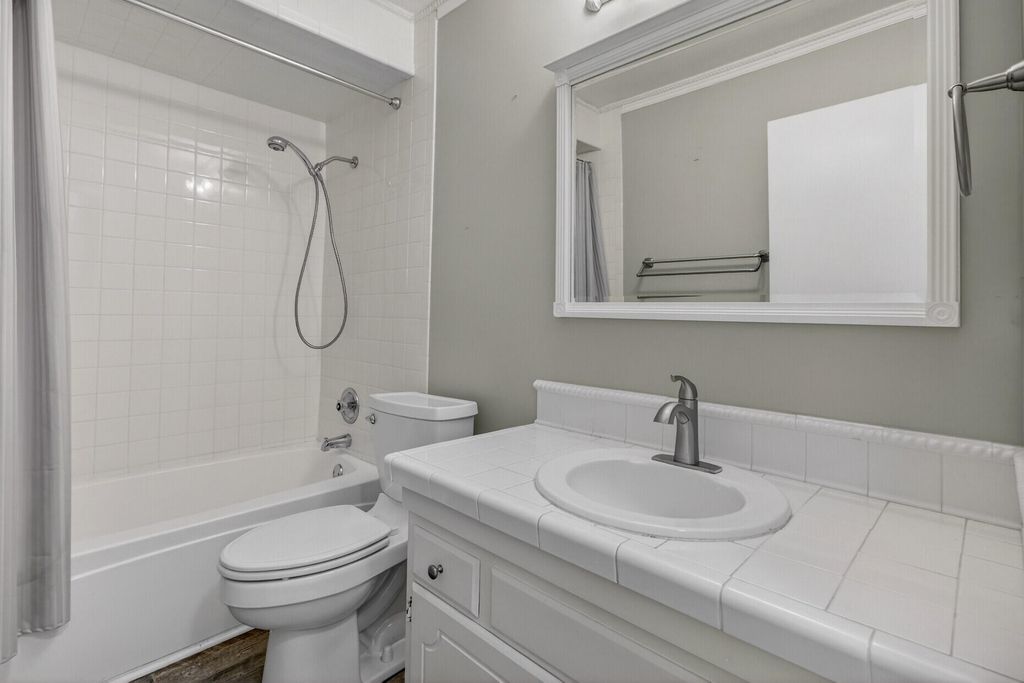 Image 40 of property listing at 5721 Saint Angela Drive, North Charleston, SC 29418