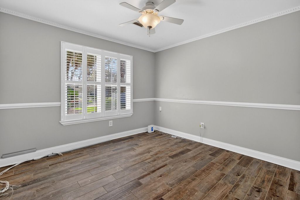 Image 41 of property listing at 5721 Saint Angela Drive, North Charleston, SC 29418