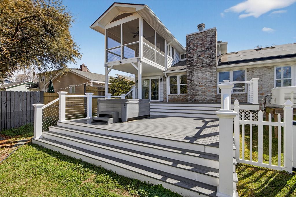 Image 5 of property listing at 5721 Saint Angela Drive, North Charleston, SC 29418