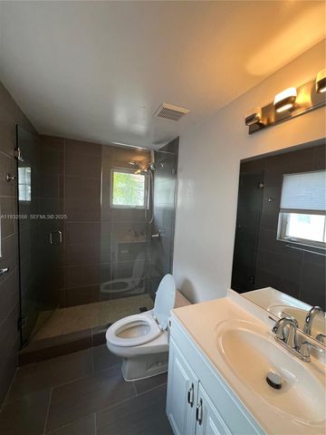 261 Navarre Ave A-4, Coral Gables, FL 33134