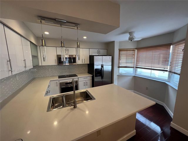 261 Navarre Ave A-4, Coral Gables, FL 33134