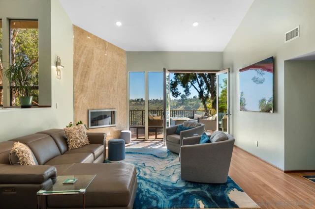 4645 Yerba Santa Drive, San Diego, CA 92115