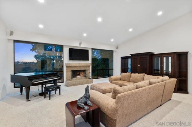 4645 Yerba Santa Drive, San Diego, CA 92115