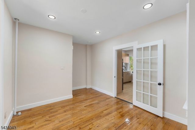 308 Rosehill Pl, Elizabeth City, NJ 07202
