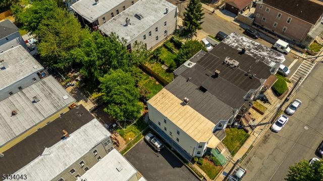 308 Rosehill Pl, Elizabeth City, NJ 07202