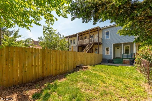 308 Rosehill Pl, Elizabeth City, NJ 07202