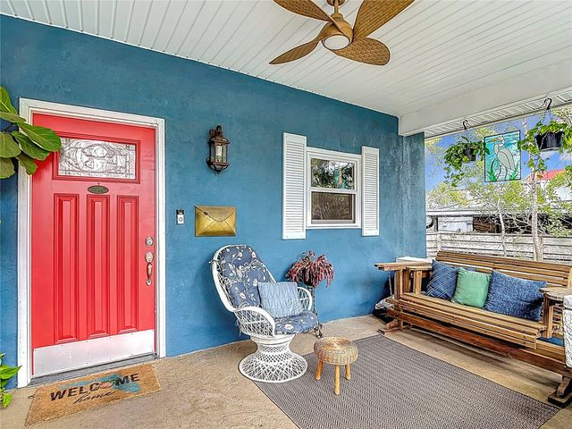 105 W COMANCHE AVENUE, Tampa, FL 33604