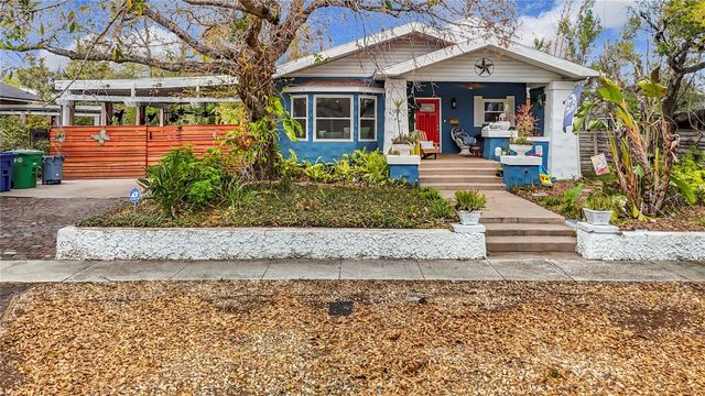 105 W COMANCHE AVENUE, Tampa, FL 33604