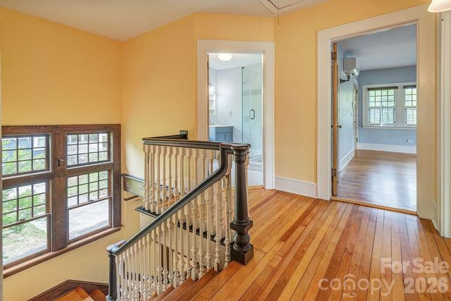 14 Watauga Street, Asheville, NC 28801