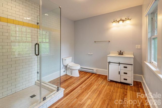 14 Watauga Street, Asheville, NC 28801