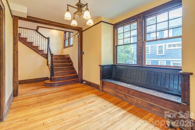 14 Watauga Street, Asheville, NC 28801