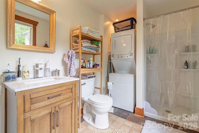 14 Watauga Street, Asheville, NC 28801