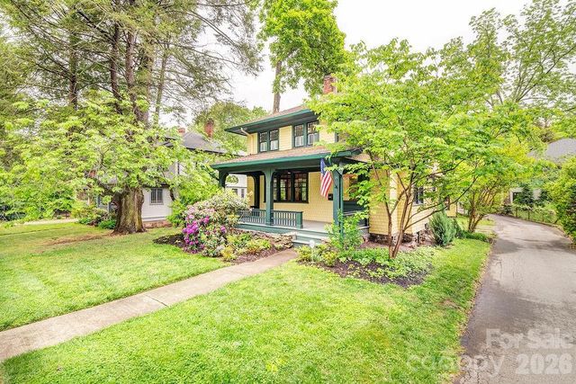 14 Watauga Street, Asheville, NC 28801