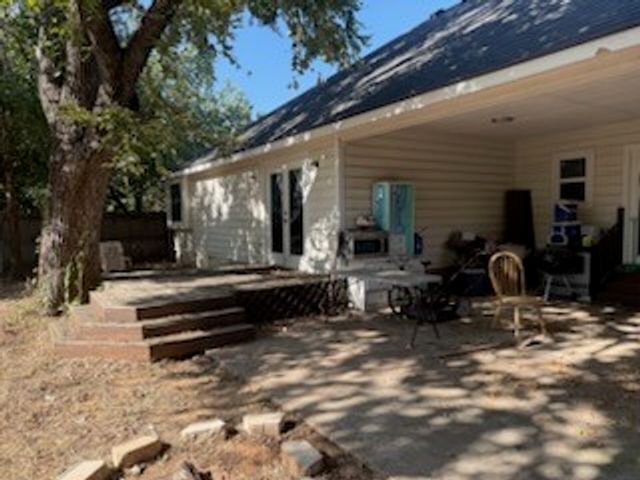 624 Harrison Lane, Hurst, TX 76053