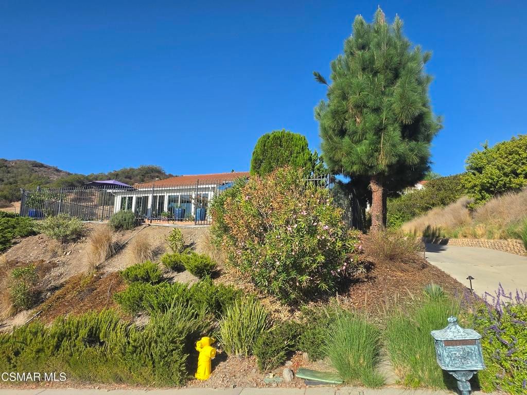32458 Saddle Mountain Drive, Westlake Village, CA 91361 — photo 2