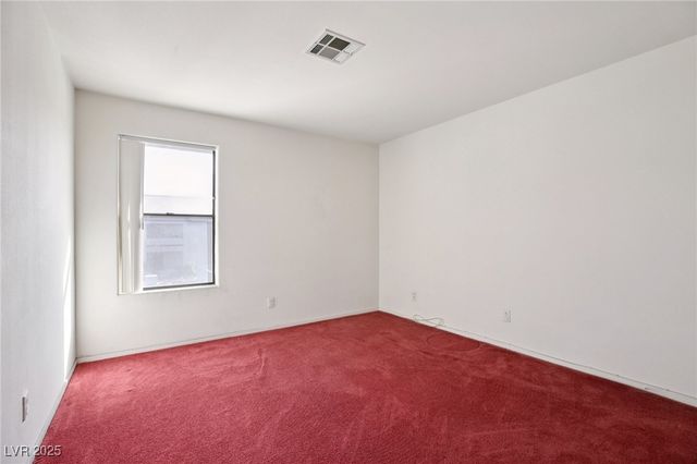 5221 Lindell Road 202, Las Vegas, NV 89118