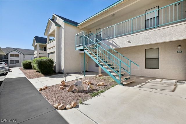5221 Lindell Road 202, Las Vegas, NV 89118