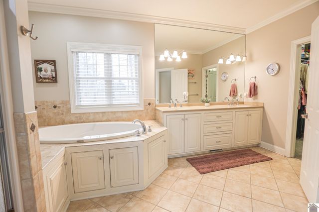 340 Odessa Way, Paducah, KY 42001