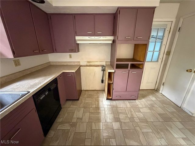 2746 Kragel Road, Richmond, OH 43944