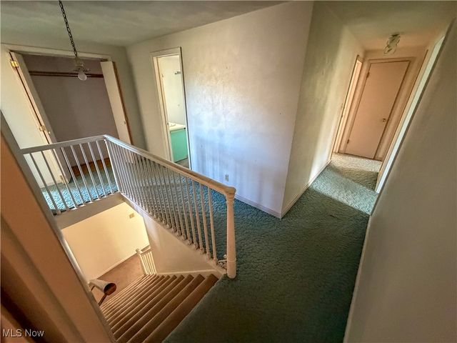 2746 Kragel Road, Richmond, OH 43944