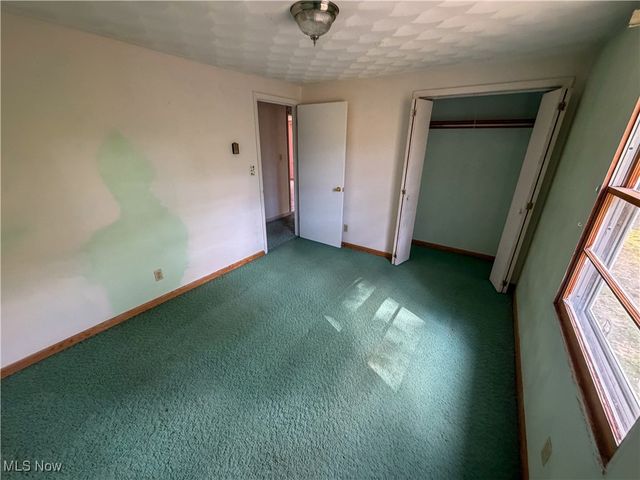 2746 Kragel Road, Richmond, OH 43944