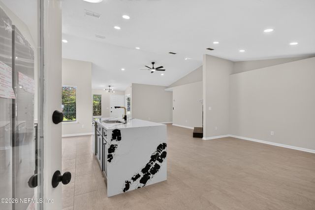 7918 COLLINS RIDGE Boulevard, Jacksonville, FL 32244