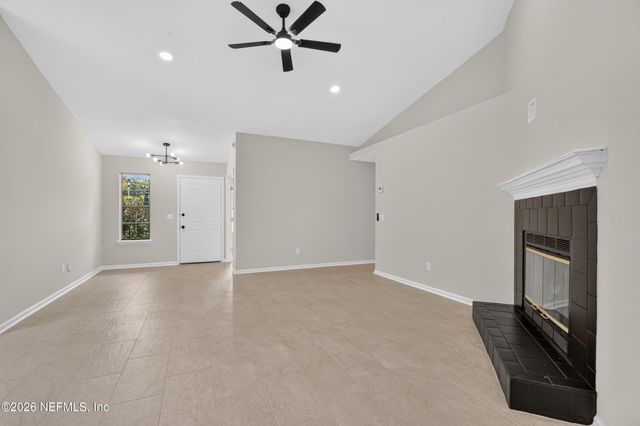 7918 COLLINS RIDGE Boulevard, Jacksonville, FL 32244