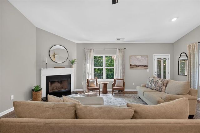 432 Clematis Ct, Temple, GA 30179