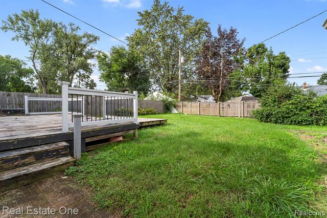 6628 Buck Street, Taylor, MI 48180
