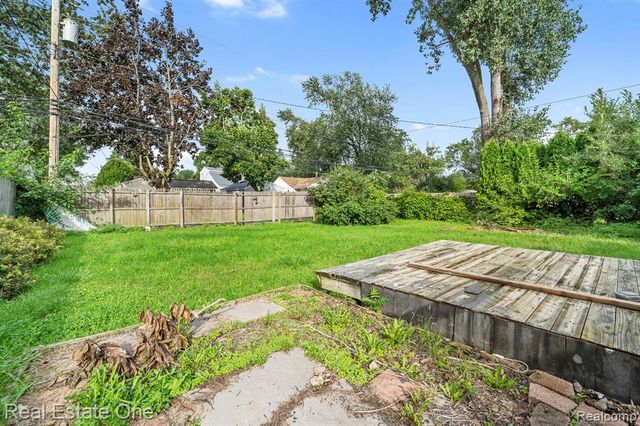 6628 Buck Street, Taylor, MI 48180
