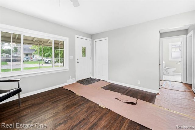 6628 Buck Street, Taylor, MI 48180