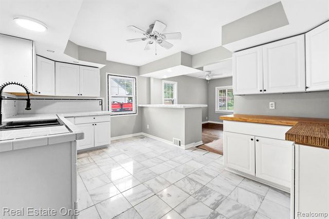 6628 Buck Street, Taylor, MI 48180