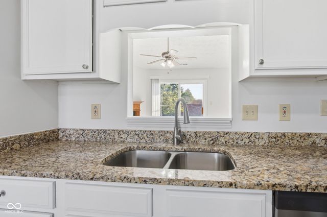 8307 Crestview Circle, Avon, IN 46123